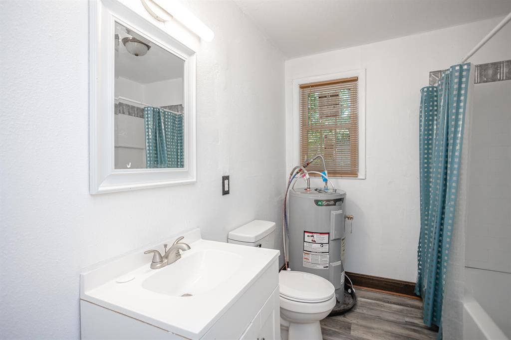 8 BR in Petersburg