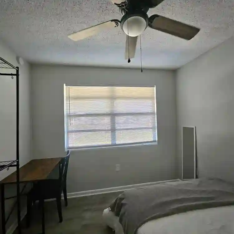 4 BR in Orlando