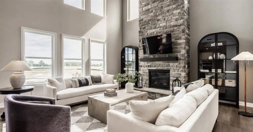 Master bedroom for rent