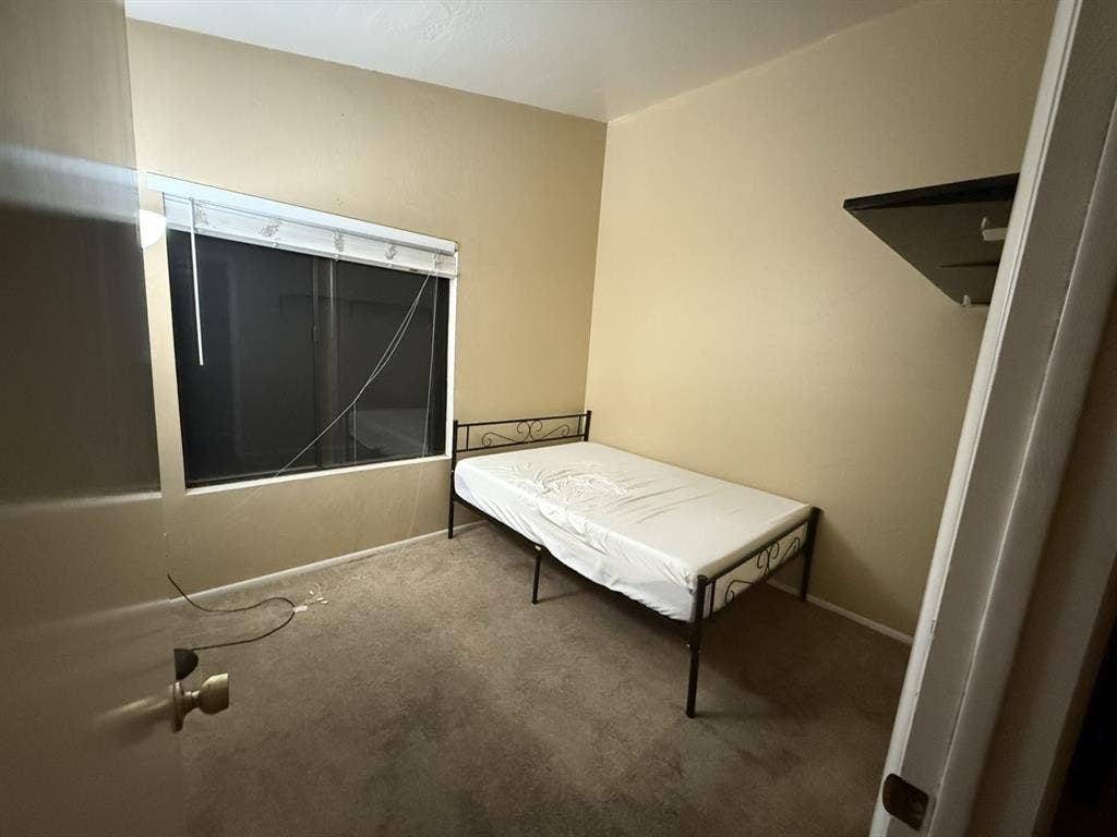 Room for rent rd and Union Hills