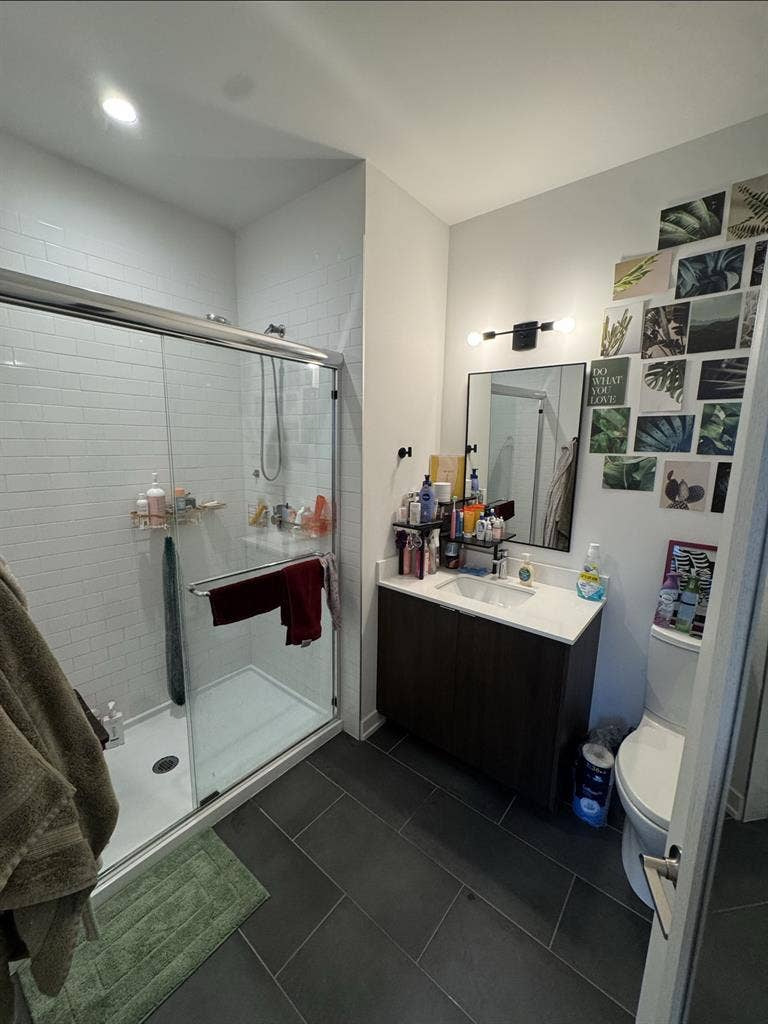 Private room for sublet in Avondale