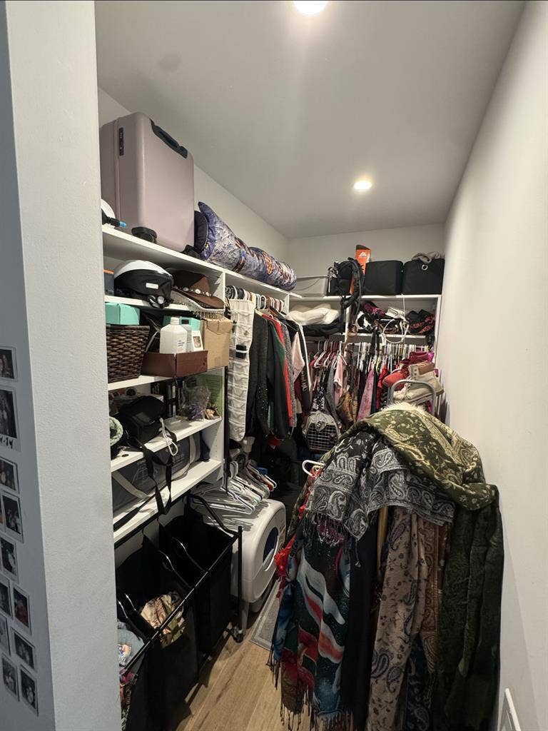 Private room for sublet in Avondale