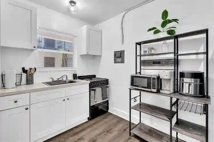2 BR in Miami