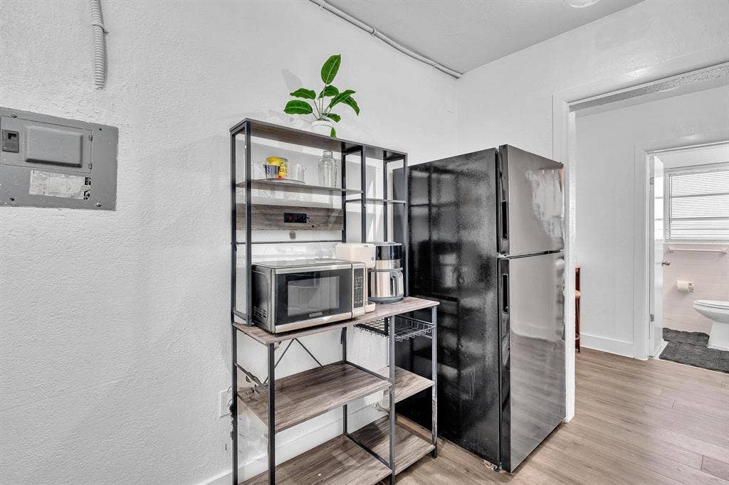 2 BR in Miami