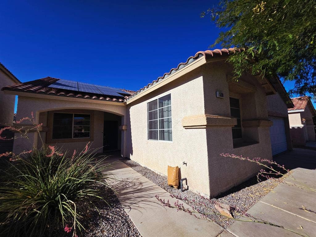 4 BR in Las Vegas