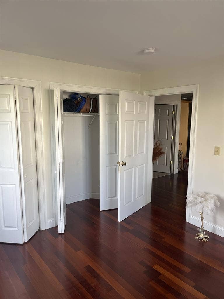 Big room for rent in Dorchester