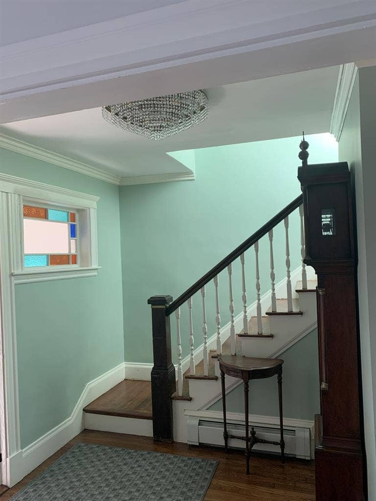 Quiet shared home - easy city acces
