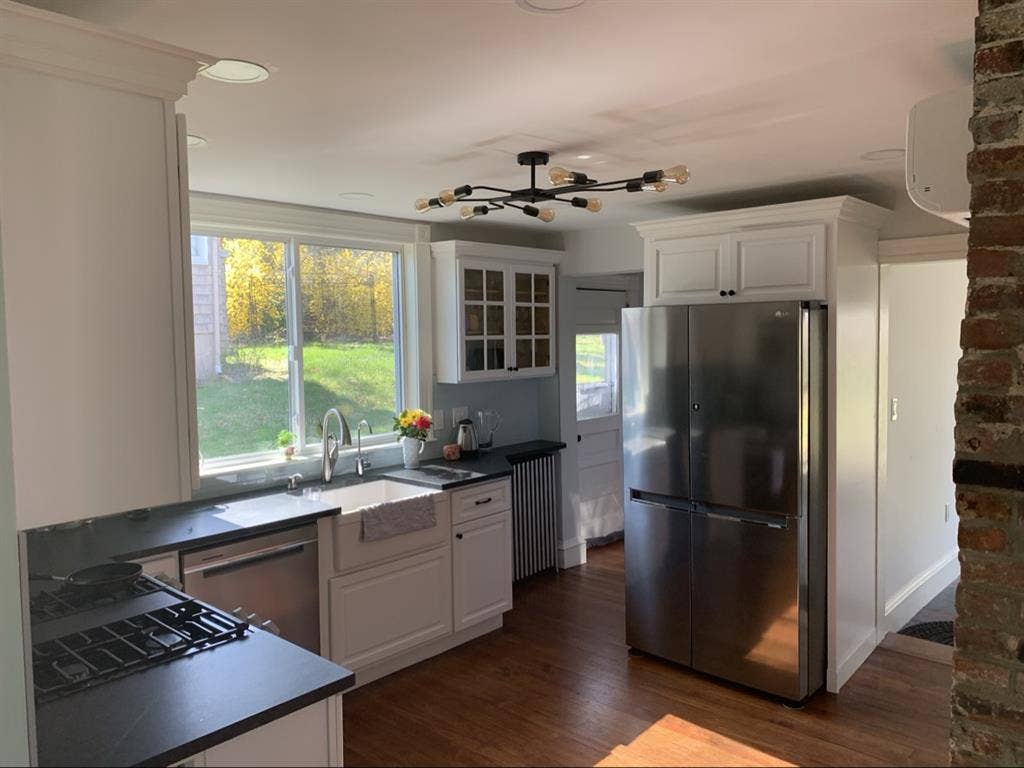 Quiet shared home - easy city acces