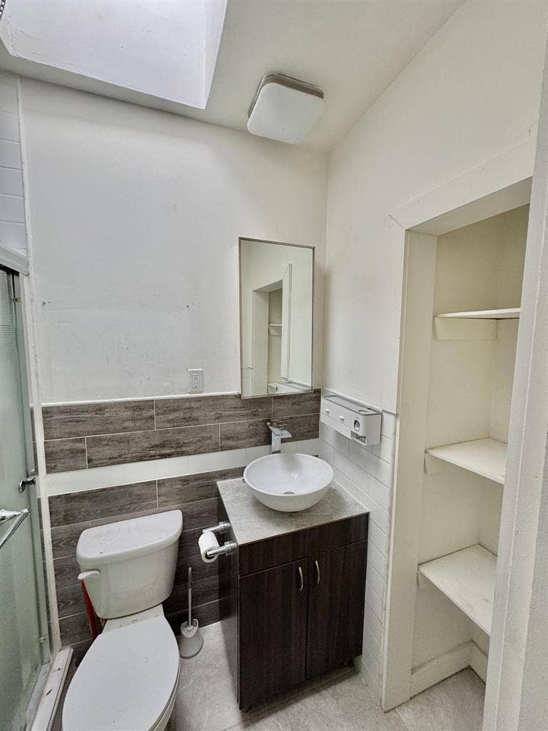 6 BR in Baltimore
