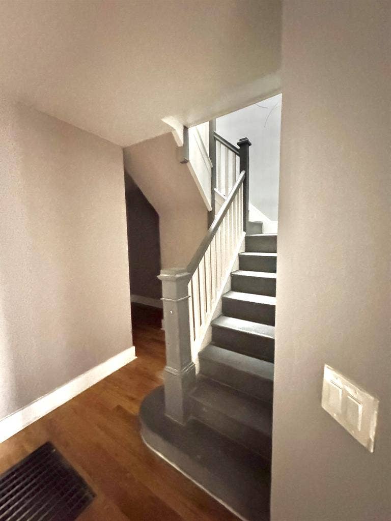 6 BR in Baltimore