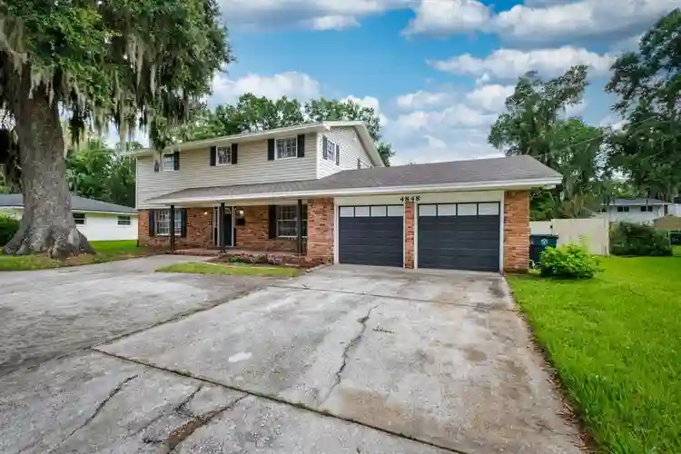 8 BR in Jacksonville