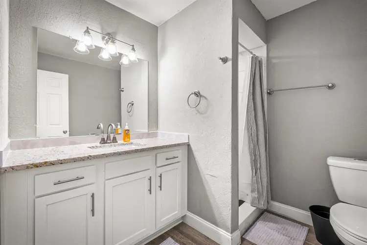 8 BR in Jacksonville