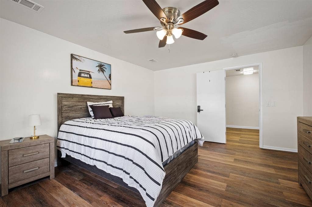 8 BR in Jacksonville