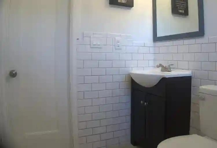 3 BR in West Babylon