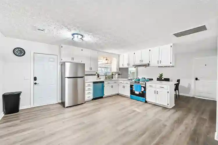 8 BR in Jacksonville