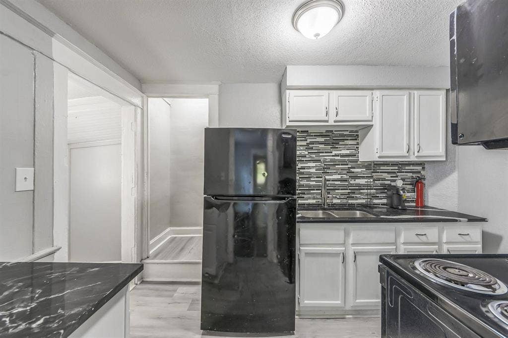 6 BR in Kansas City