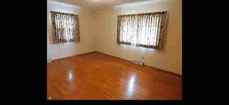 2 bedroom share space
 - Priv Home