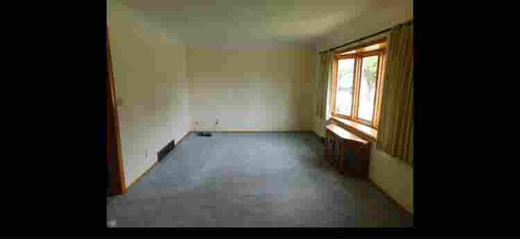 2 bedroom share space
 - Priv Home