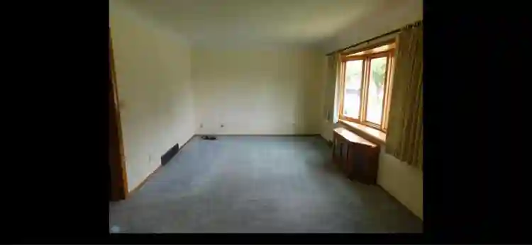 2 bedroom share space
- Priv Home