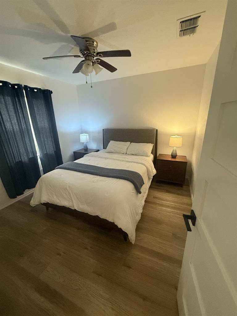 Carrollton home/utilities included