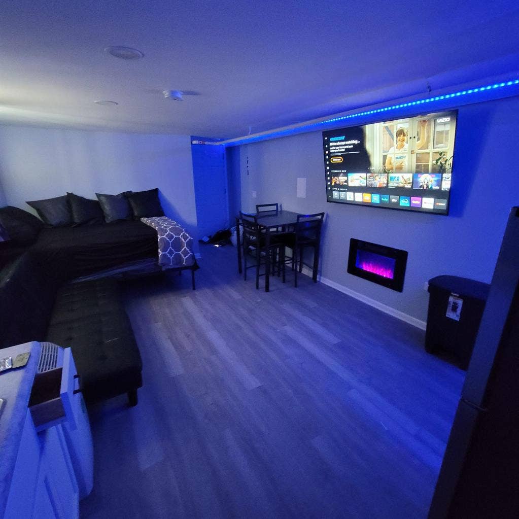 1 BR in Chicago