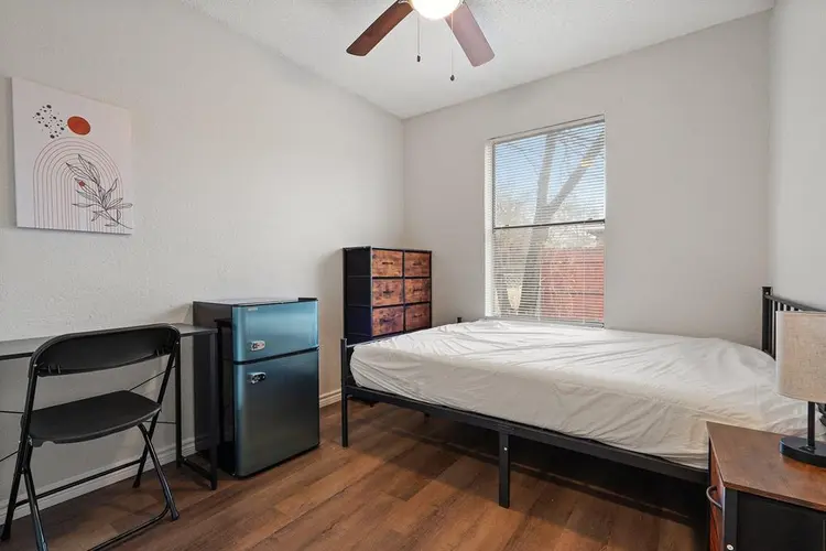 1 BR in Fort Worth