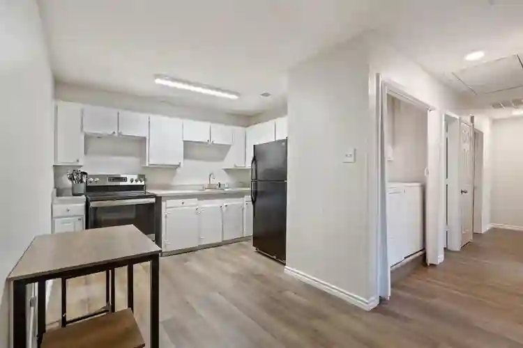 1 BR in Fort Worth