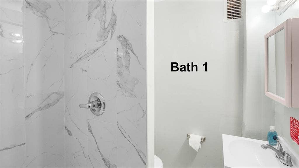 6 BR in Jacksonville