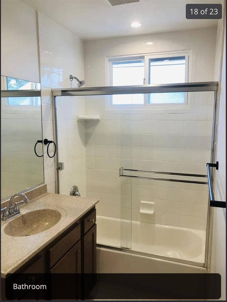 Amazing location 2bd/bth in Orange