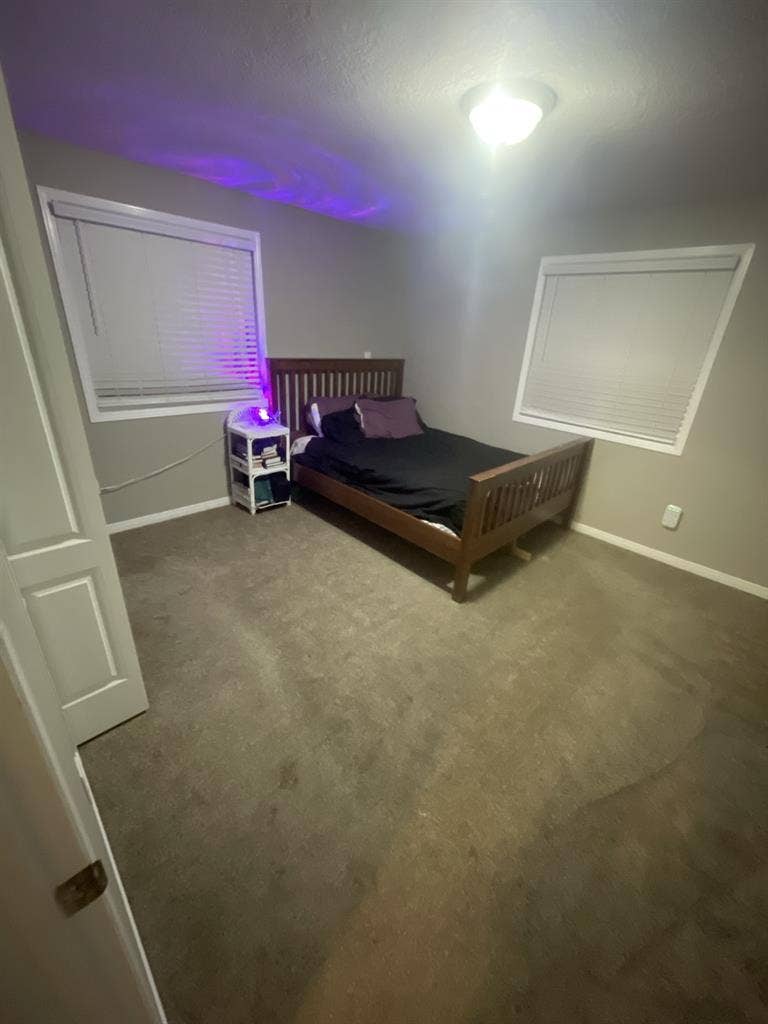 Private room for rent