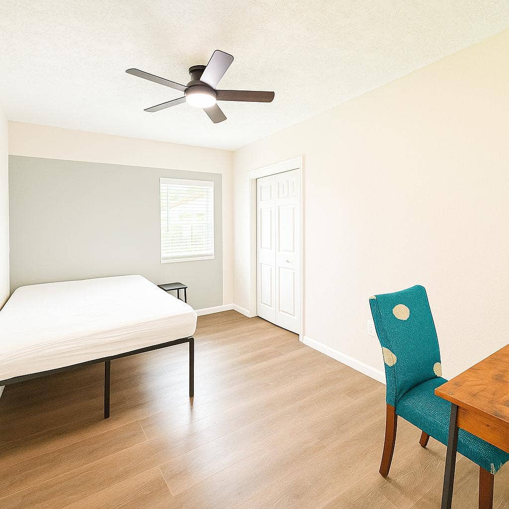 5 BR in Houston