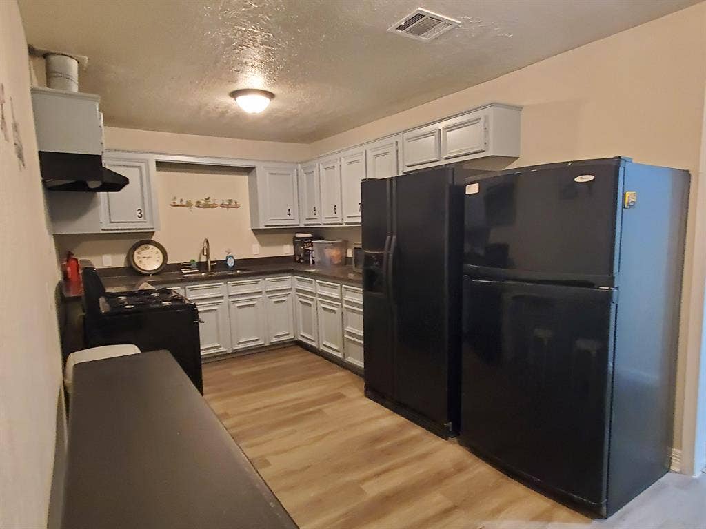 5 BR in Houston