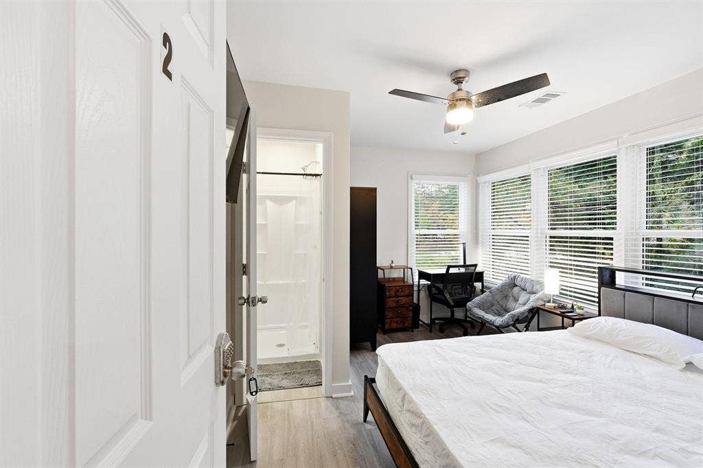 7 BR in Atlanta