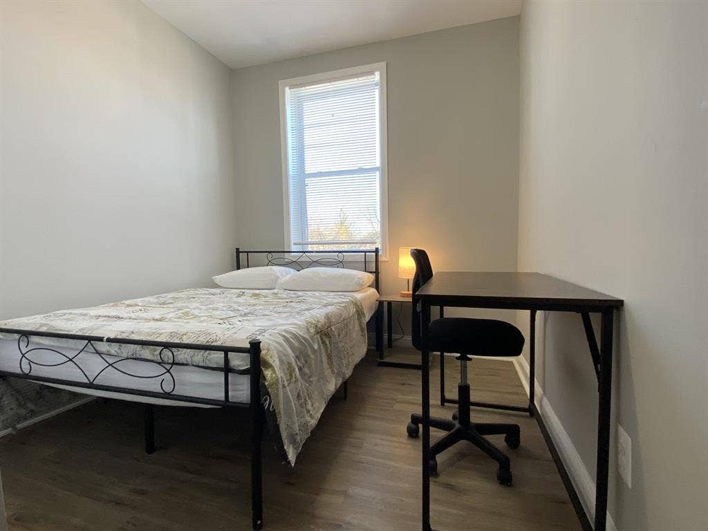 7 BR in Baltimore