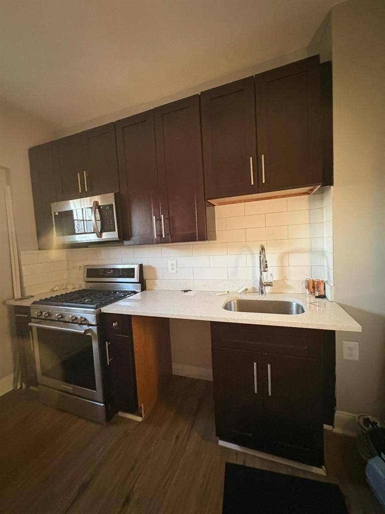 7 BR in Baltimore