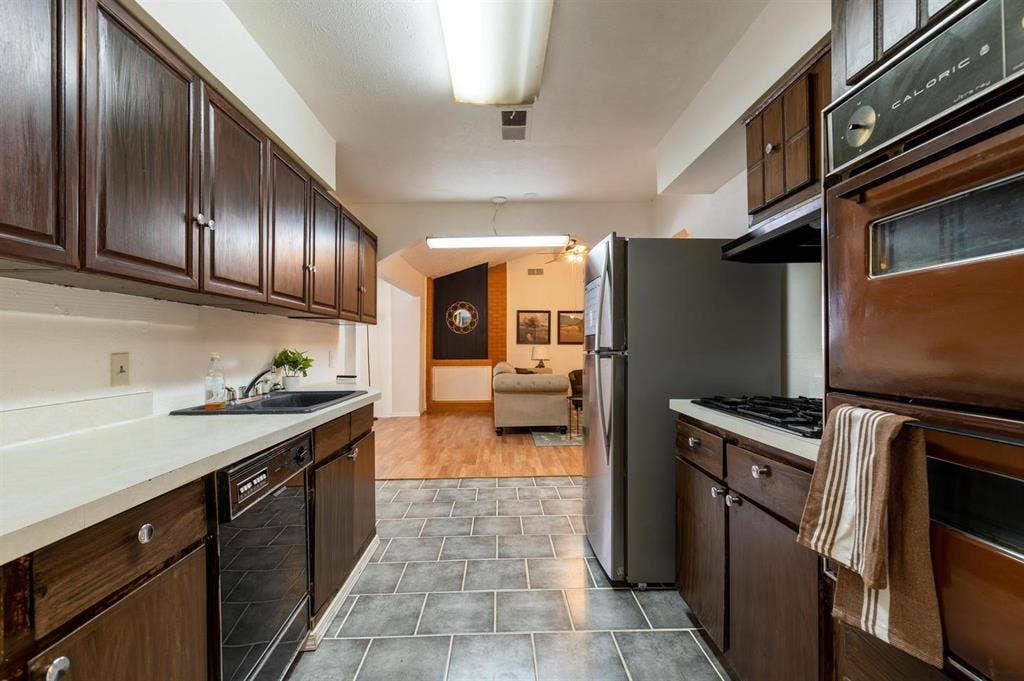1 BR in Arlington