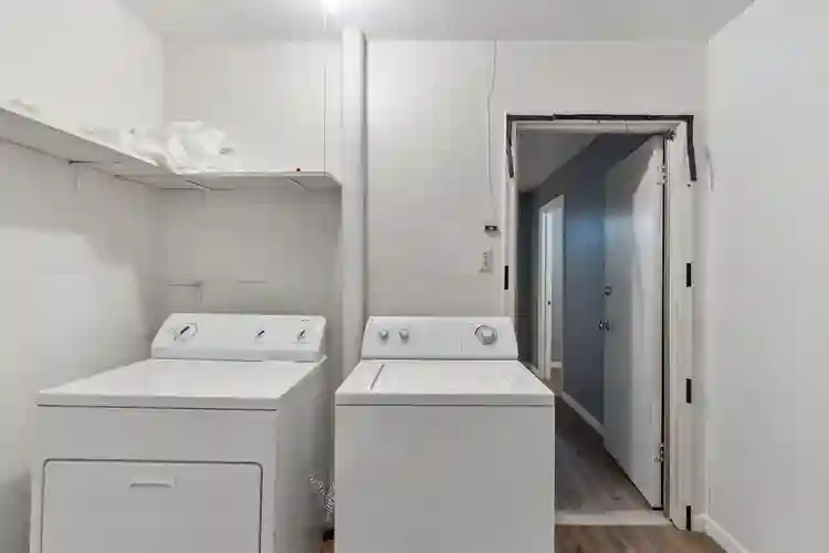2 BR in DeSoto