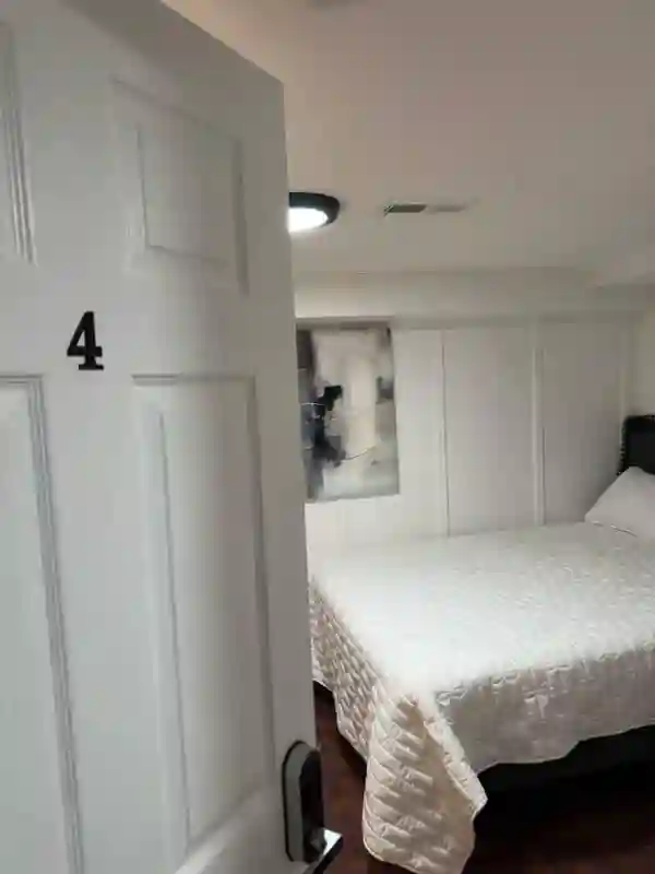 2 BR in Baltimore