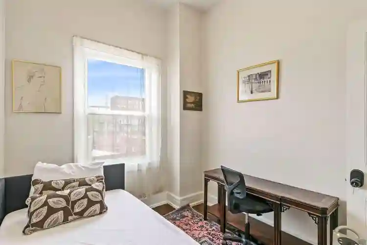 6 BR in Baltimore