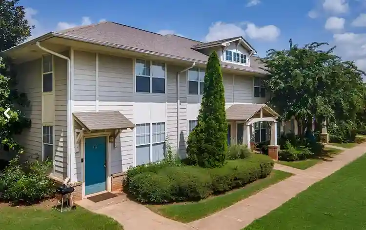 4 BR in Atlanta