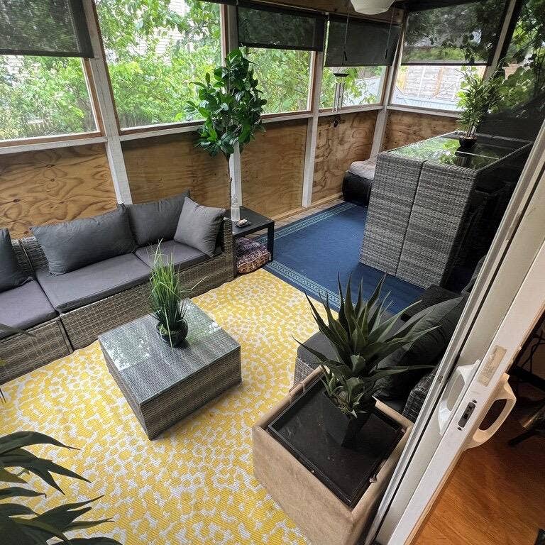 1 BR in Washington