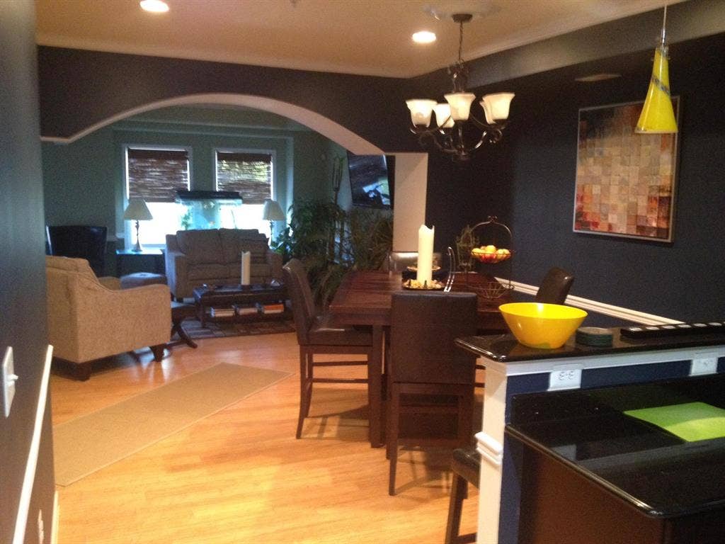 1 BR in Washington