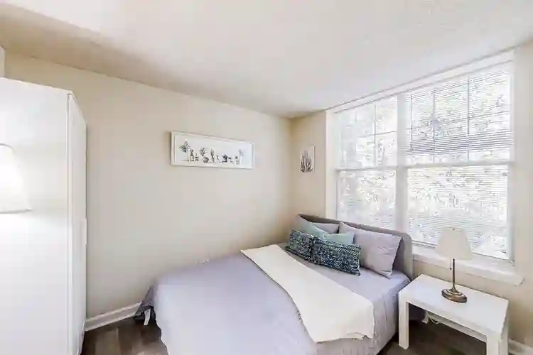 4 BR in Atlanta