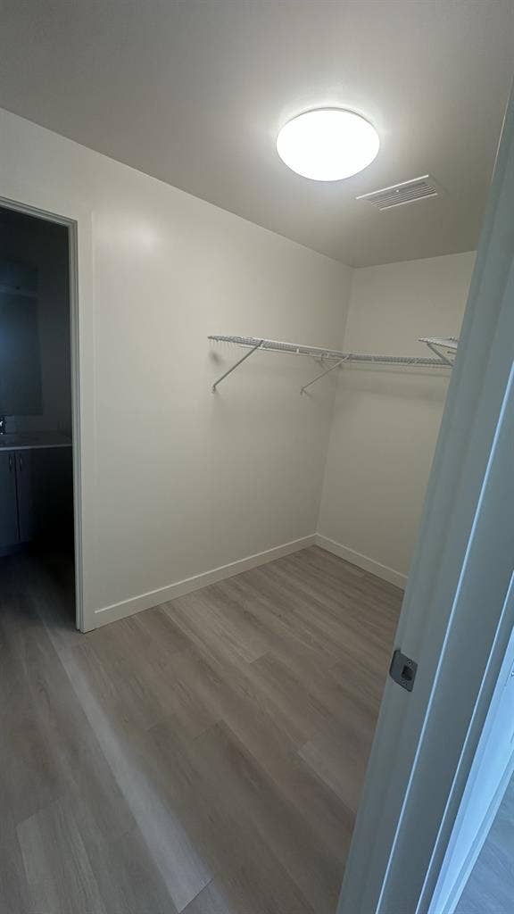 Private room for rent bath