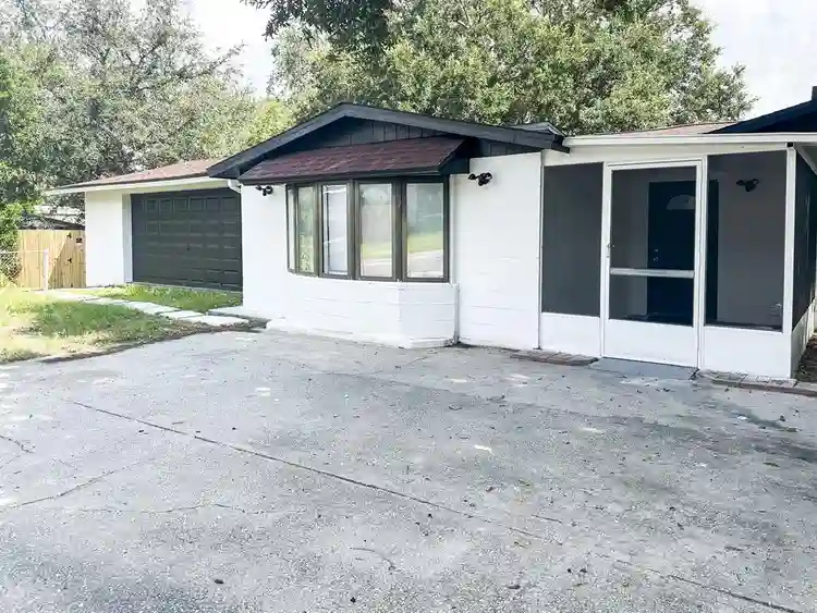 10 BR in Tampa