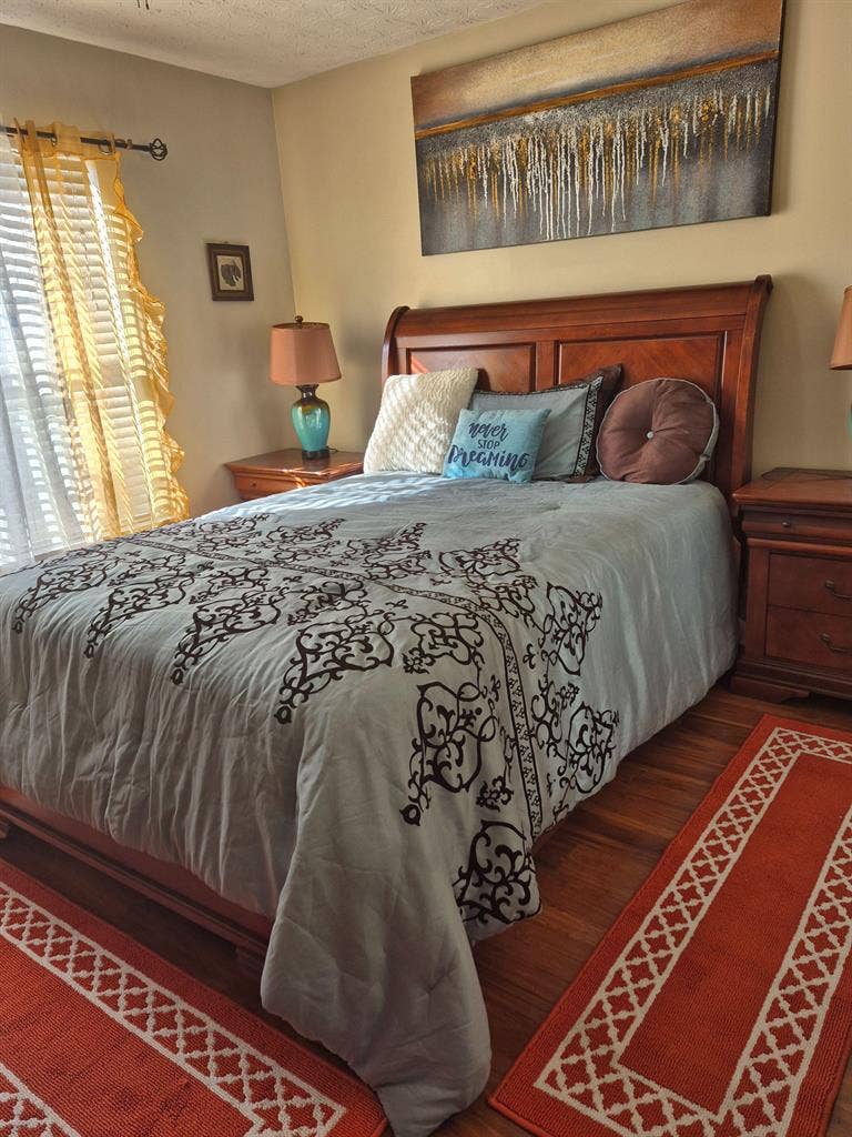 1 BR in Snellville