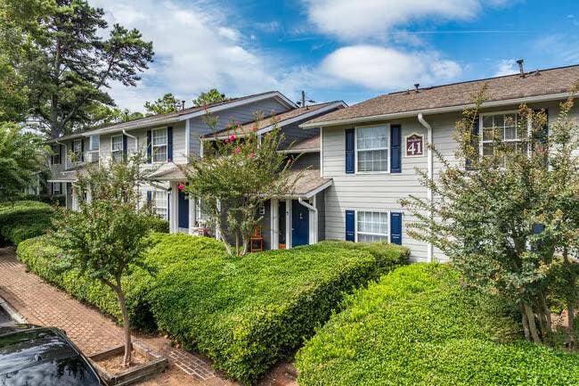 1 BR in Stonecrest