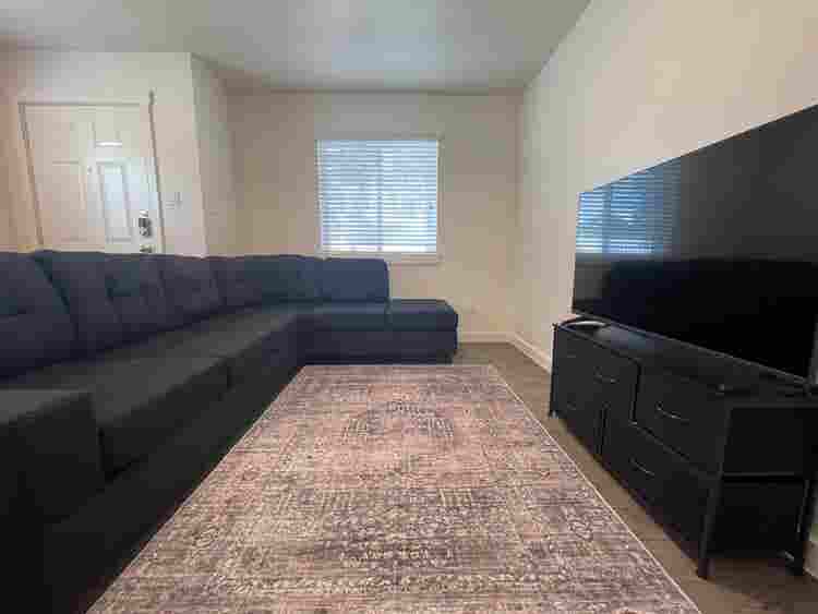 1 BR in Cypress