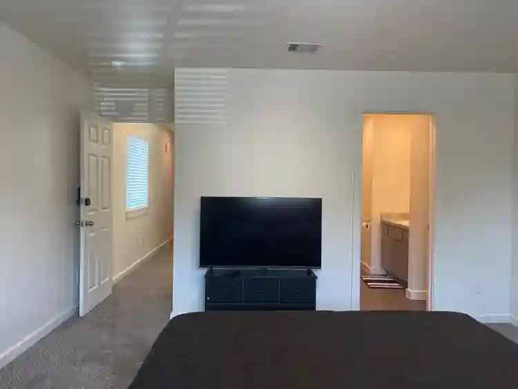 1 BR in Cypress