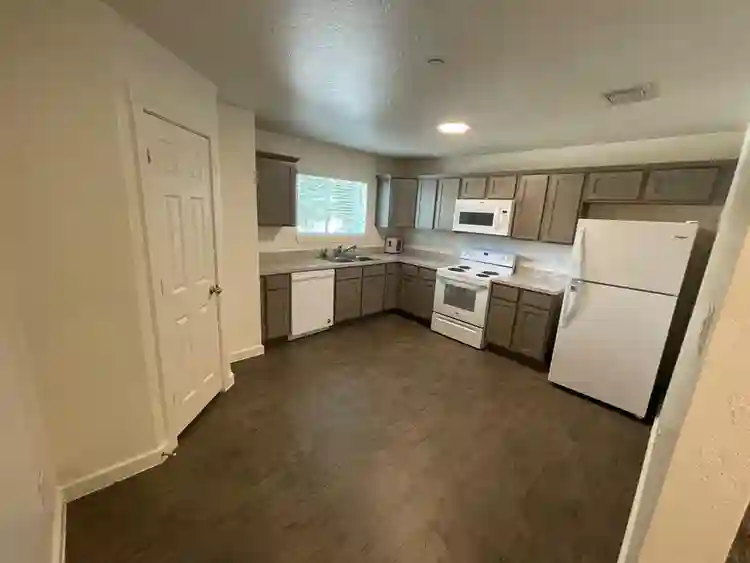 1 BR in Cypress